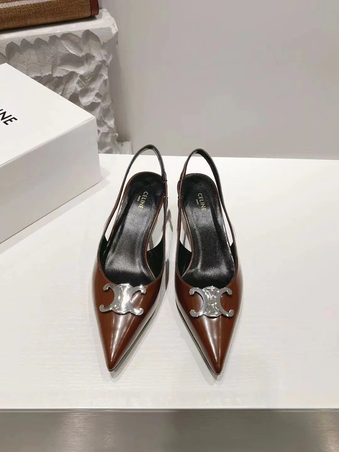 Celine Triomphe Pointed-Toe Pumps White Leather Heels Stilettos - 10