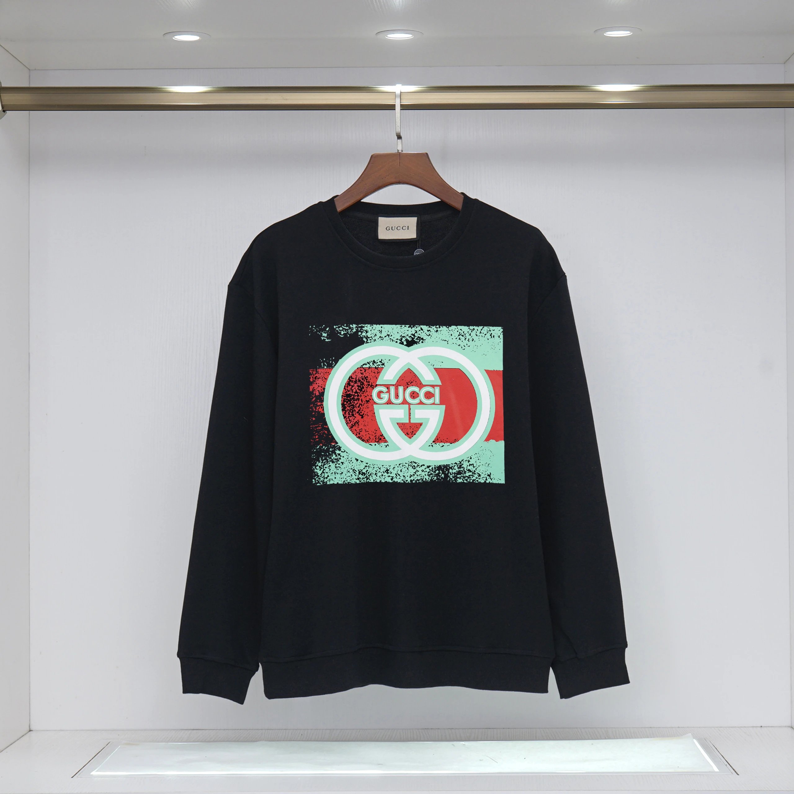 001黑色