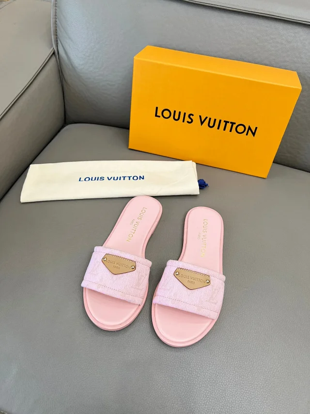 Louis Vuitton Slippers Wide-Strap Monogram Slide with Leather Plaque product detail image 2