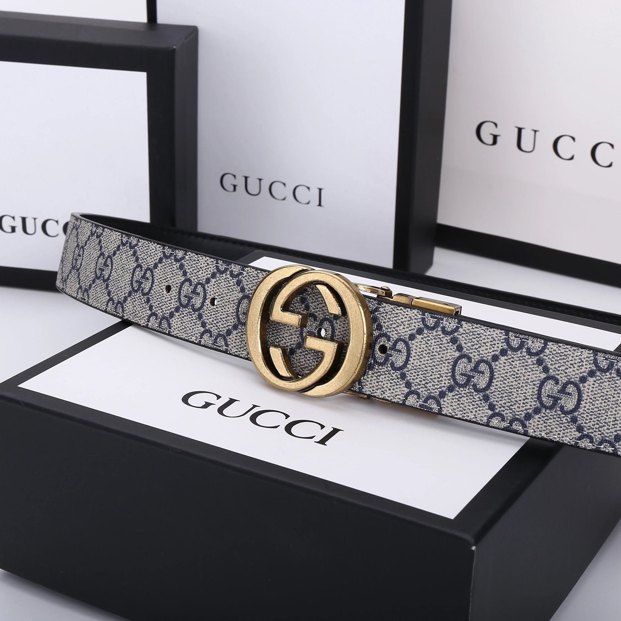 Gucci GG Supreme Belt