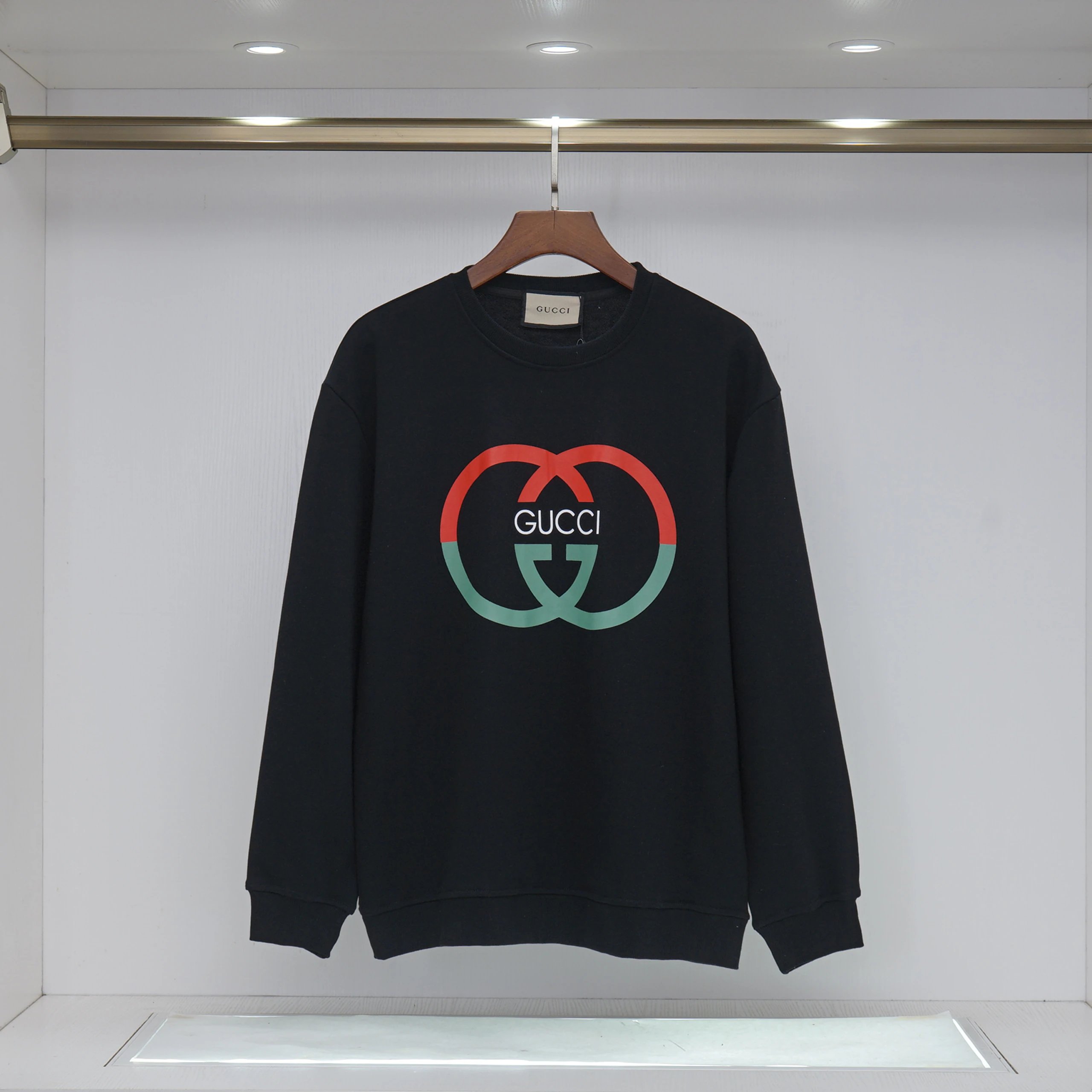 002黑色