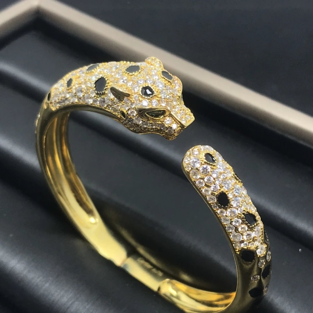 Cartier Panthère de Cartier Rose Gold Diamond Panther Bracelet Jewelry - 5