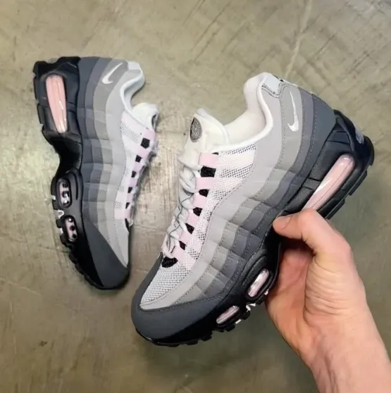 Nike Air Max 95 Pink Smoke Gray Running Shoes - 1