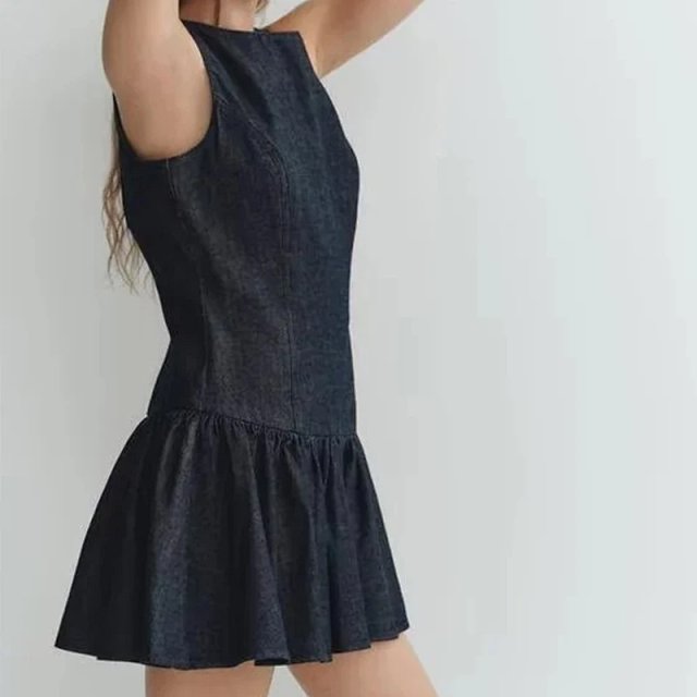 Zara Dress: seller detail photo 3
