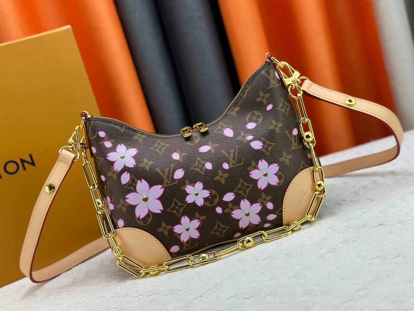 Louis Vuitton Cherry Blossom M