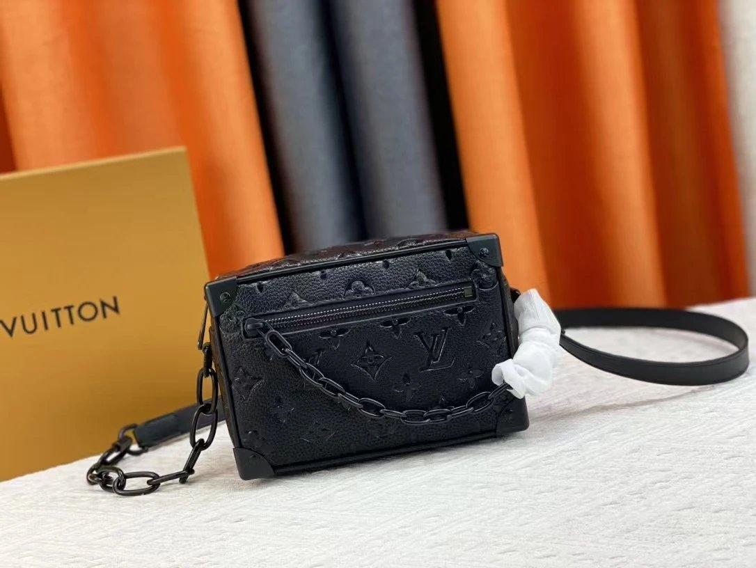 Louis Vuitton Boite Chapeau So