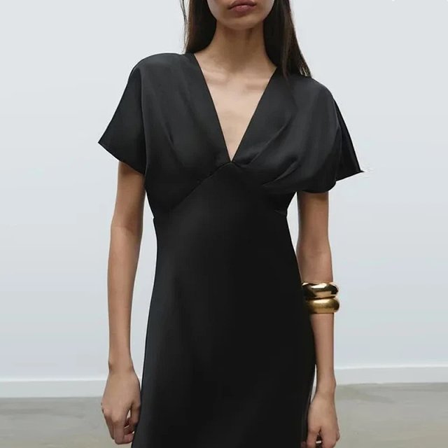 Zara Dress: seller detail photo 2