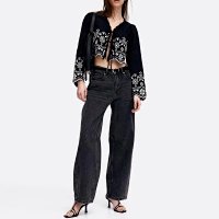 Zara Tops — seller photo 3