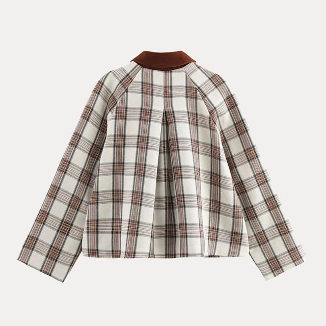 Zara Short Coat: seller detail photo 4