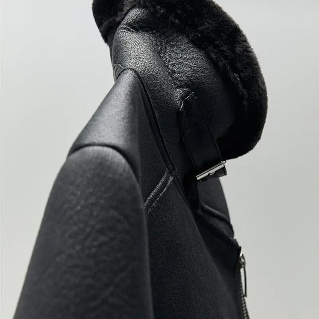 Zara Short Coat: seller detail photo 3