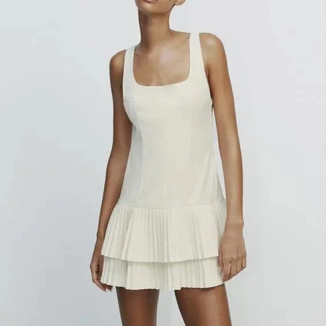 Zara Dress: seller detail photo 3