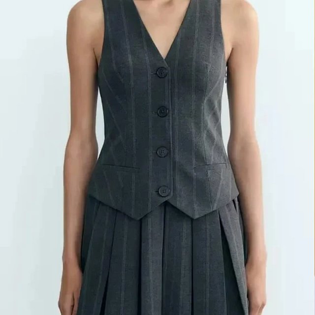 Zara Dress: seller detail photo 2