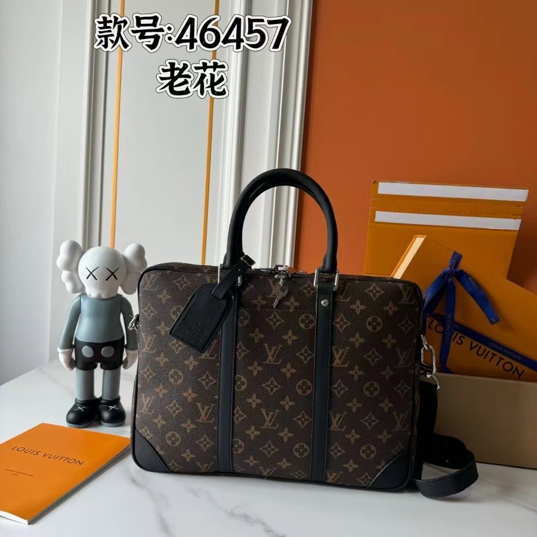 Louis Vuitton Monogram Canvas 
