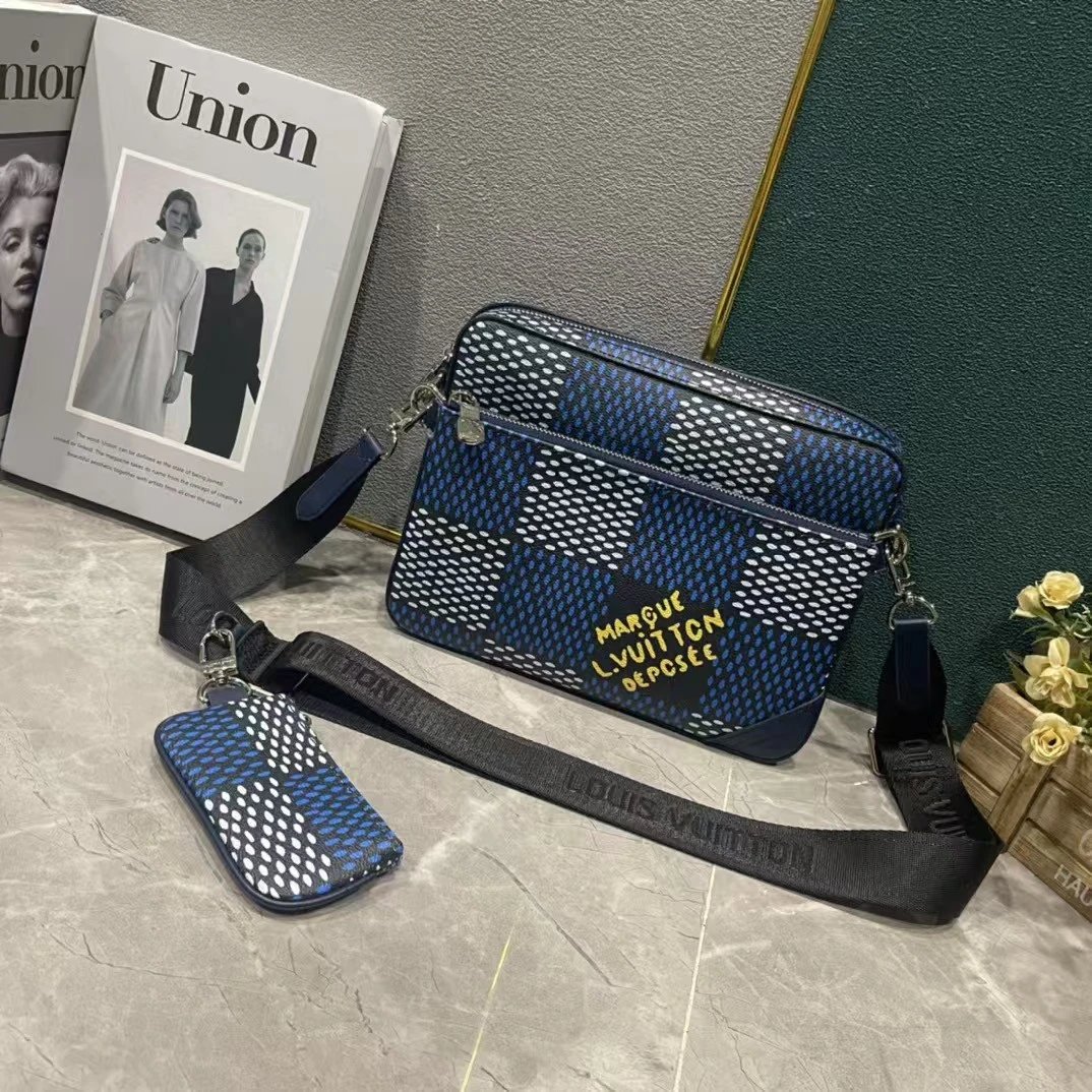 Louis Vuitton Monogram Canvas Camera Bag Navy and Olive Green Crossbody Bags - 6