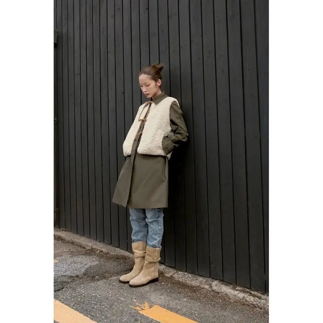 Zara Waistcoat: seller detail photo 3