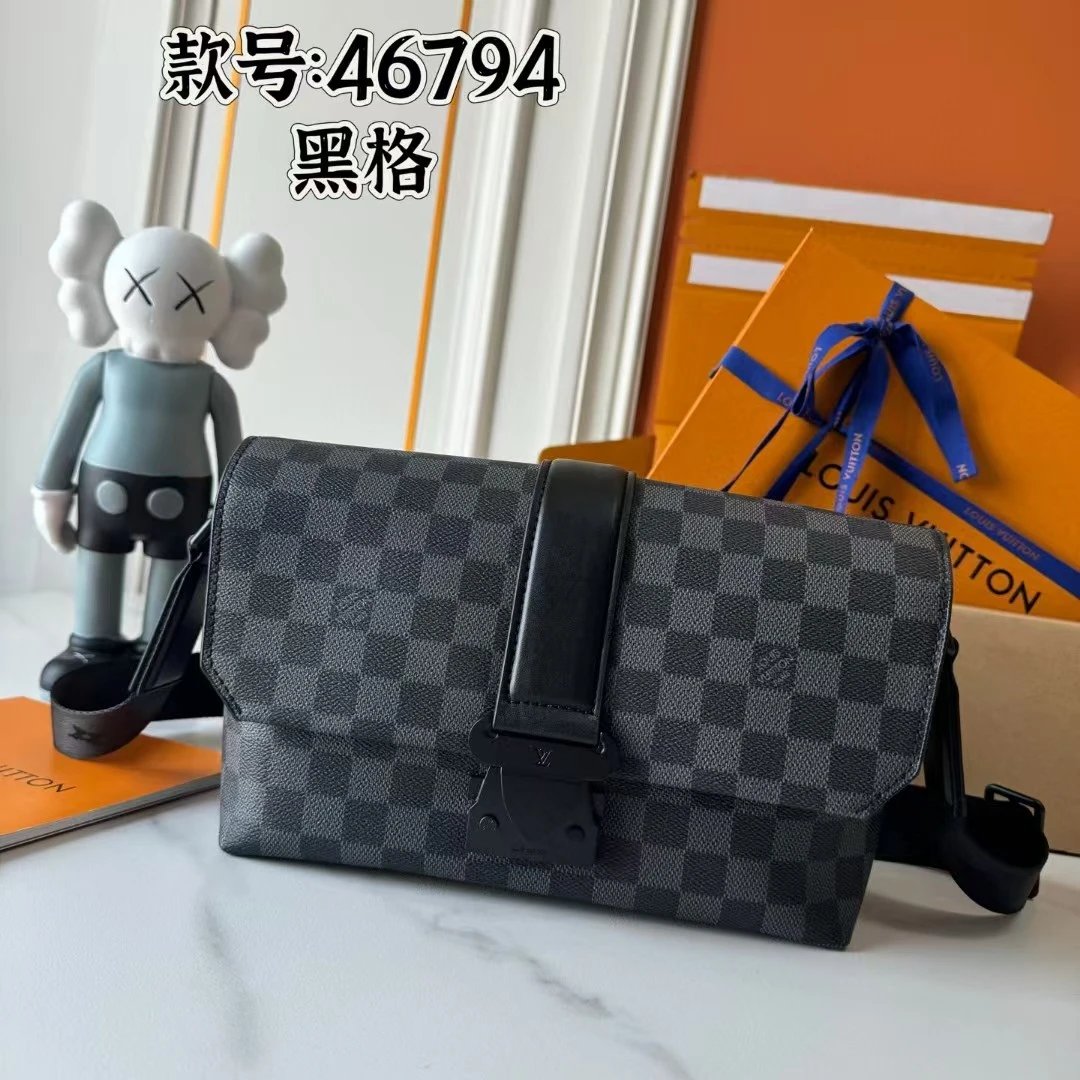 Louis Vuitton Damier Graphite 