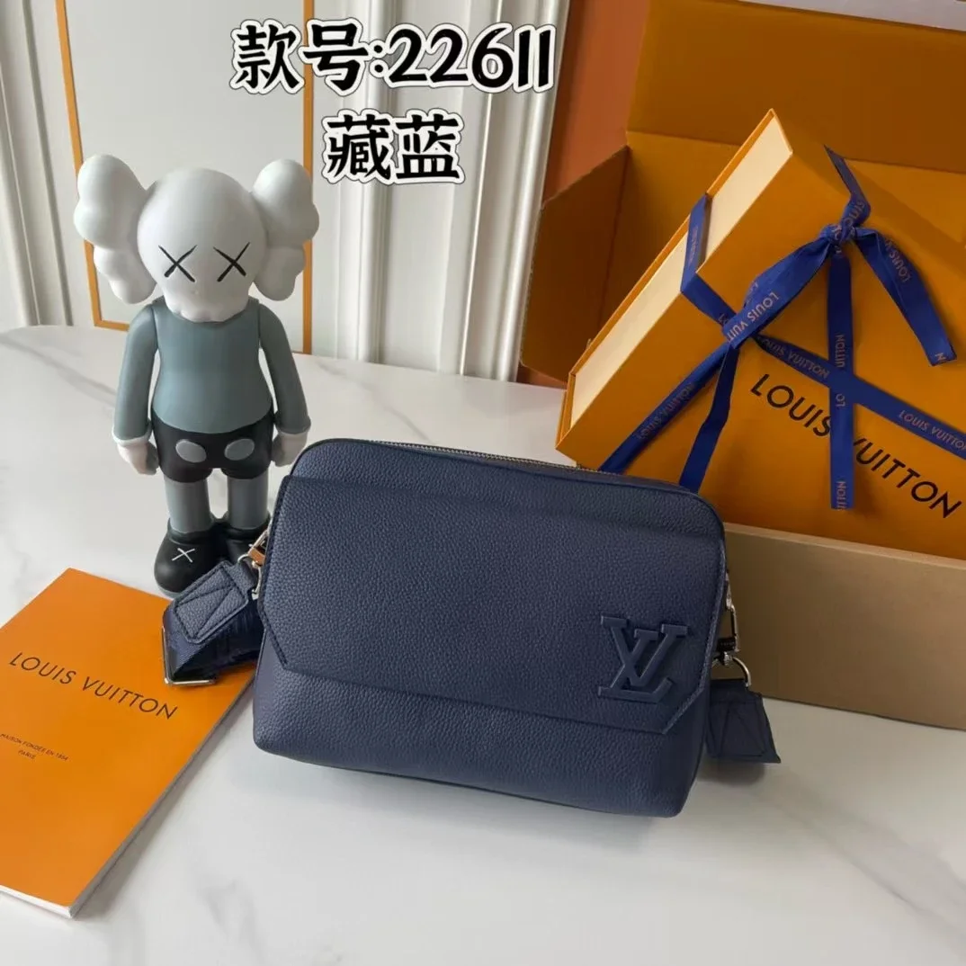LV Bag-17