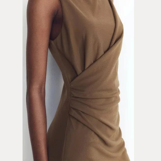 Zara Dress: seller detail photo 3