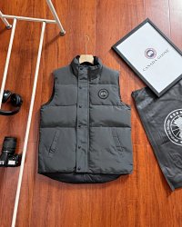 Canada Goose Vest 4+ colorways [Premium Quality] — seller photo 6
