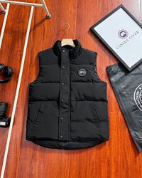 Canada Goose Vest 4+ colorways [Premium Quality] — seller photo 4