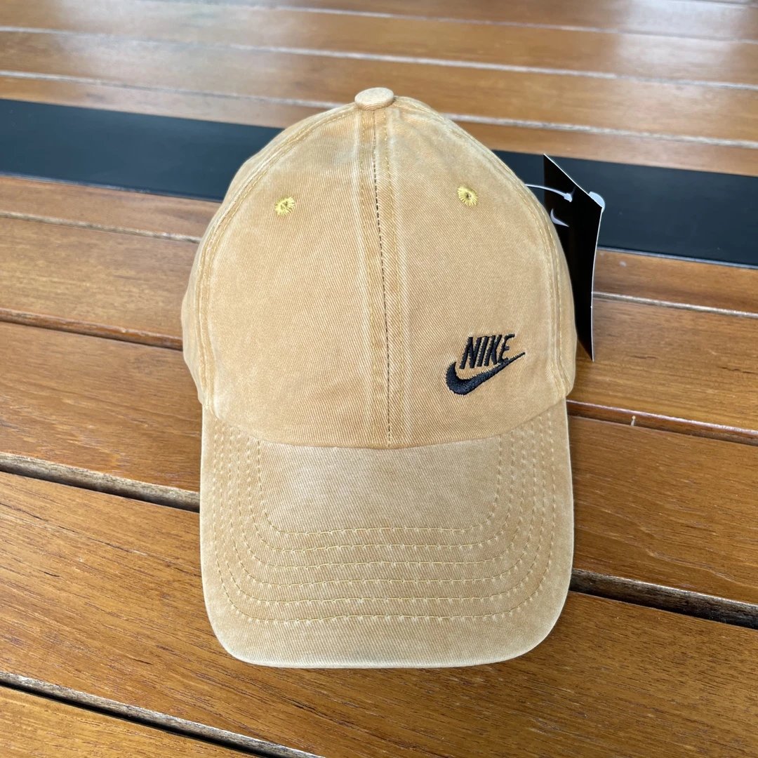 Nike Fila...Hat