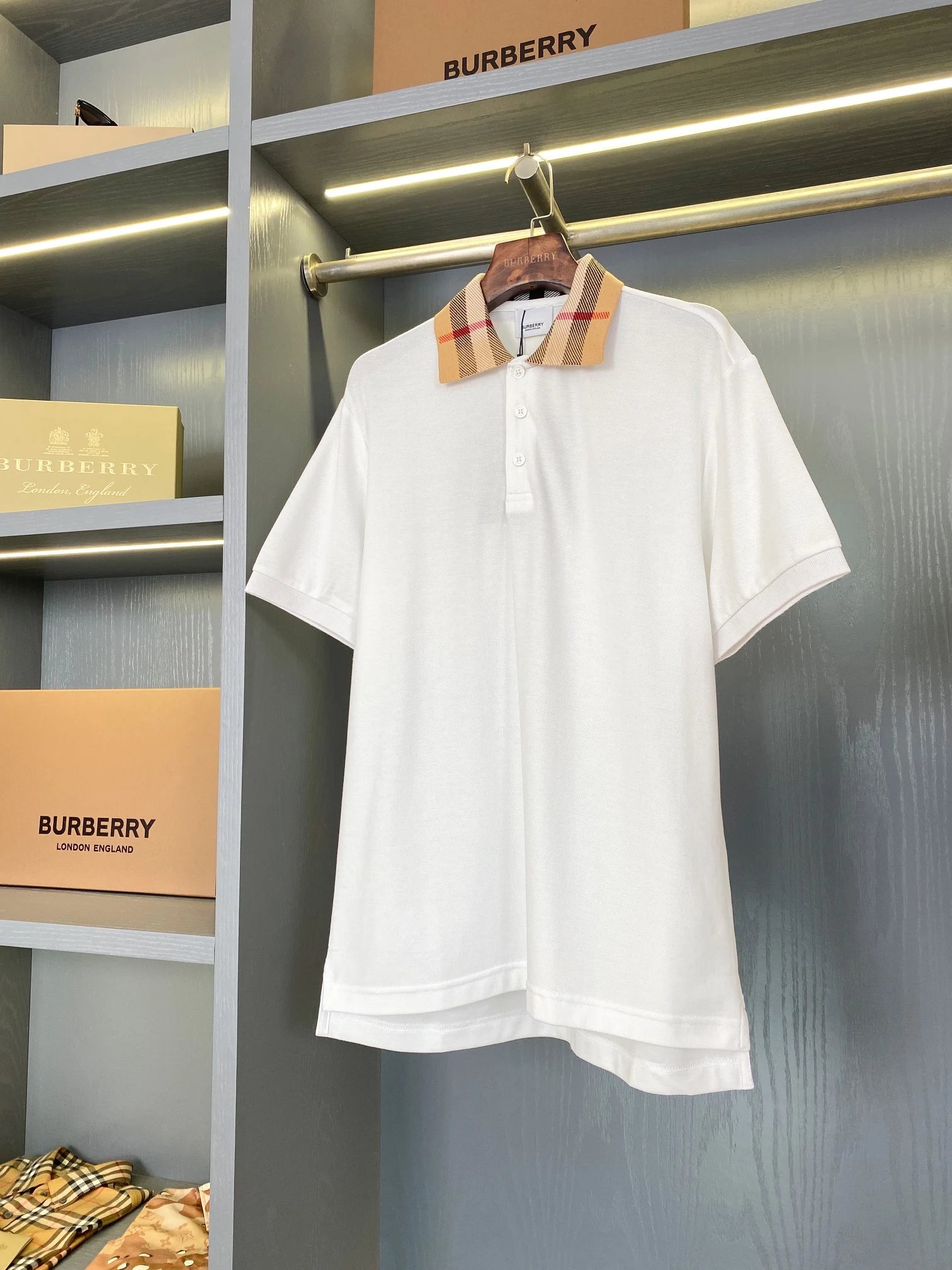 Burberry T-Shirts