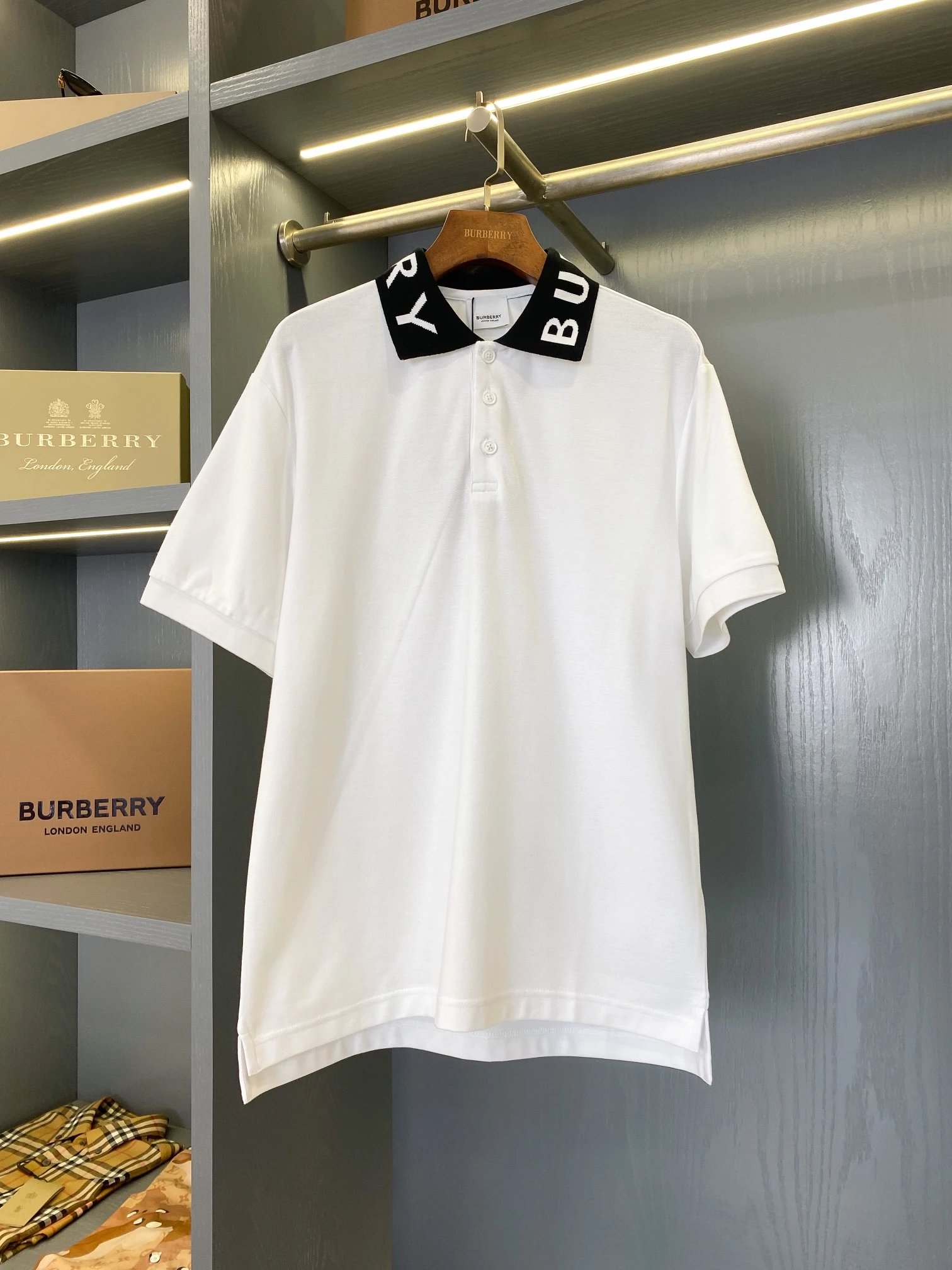 Burberry T-Shirts