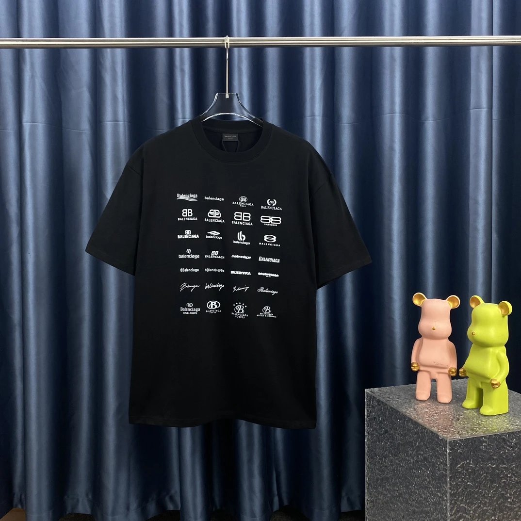 Balenciaga T-Shirts