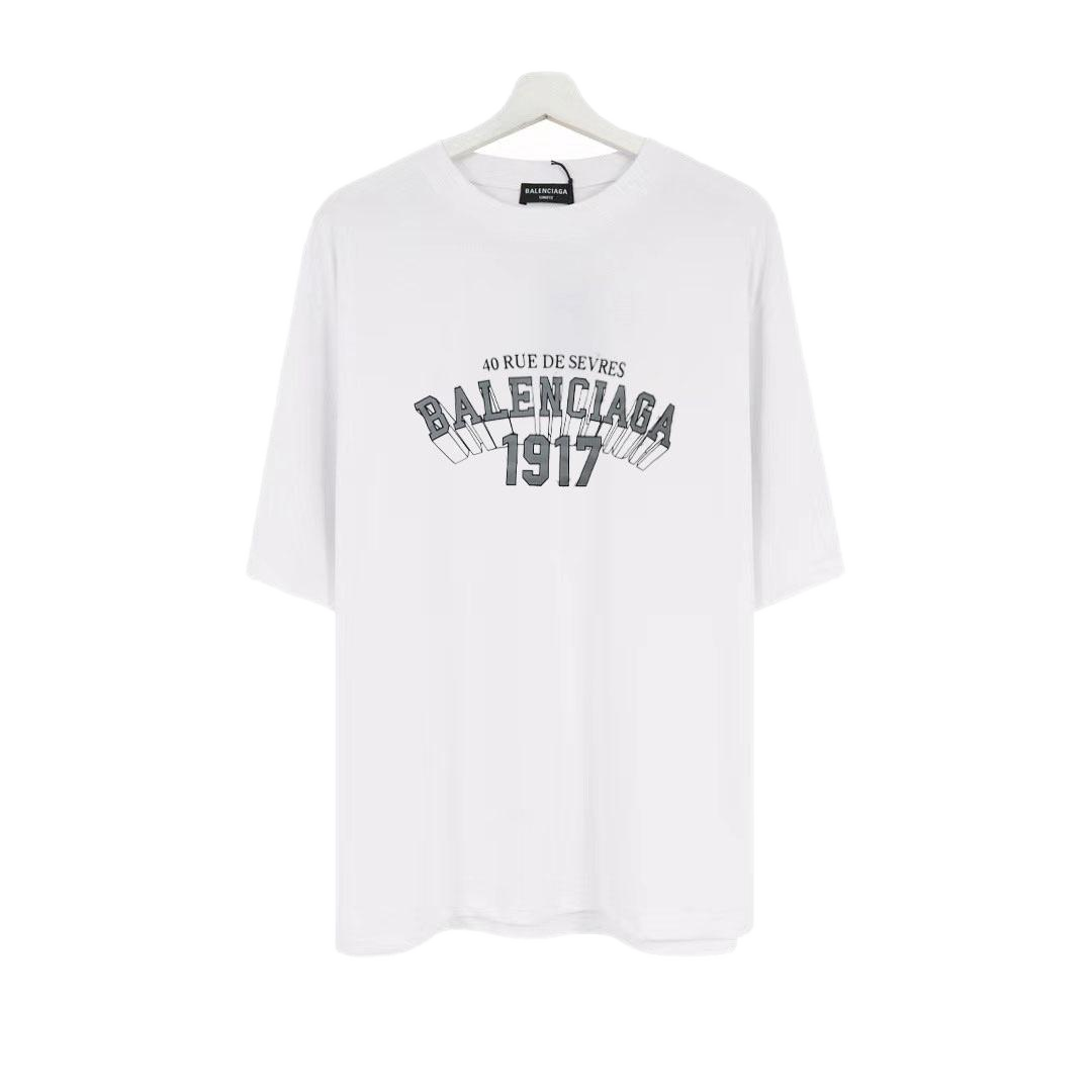 Balenciaga T-Shirts