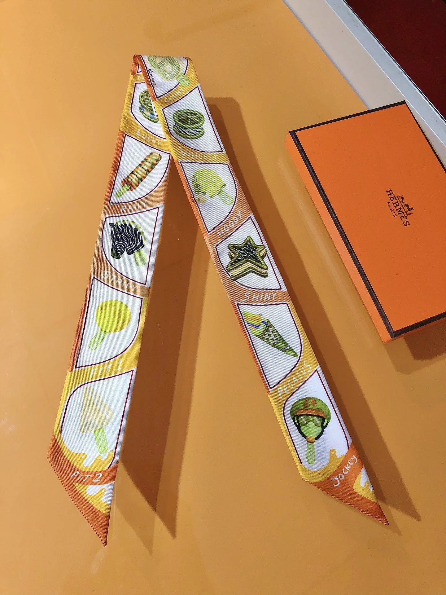 Hermès Scarf