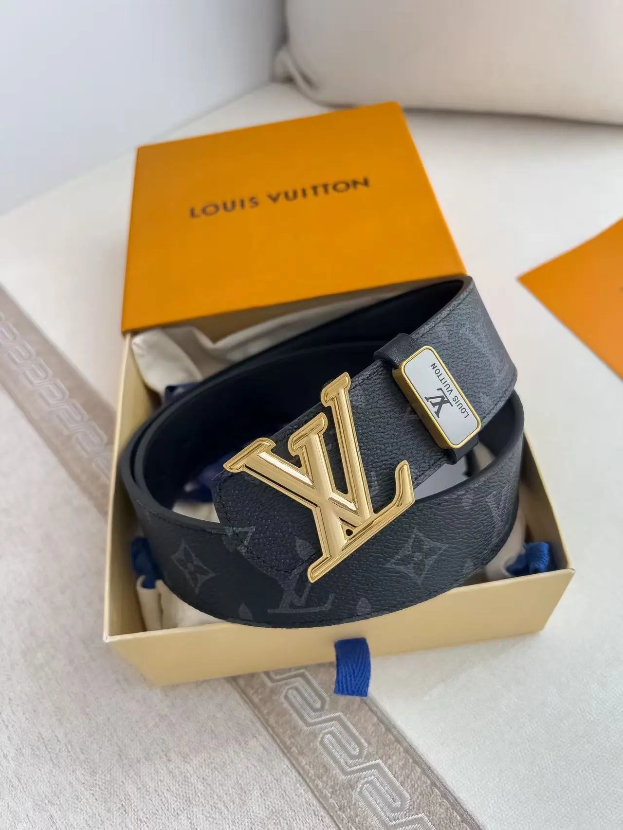  Louis Vuitton Gucci Belt
