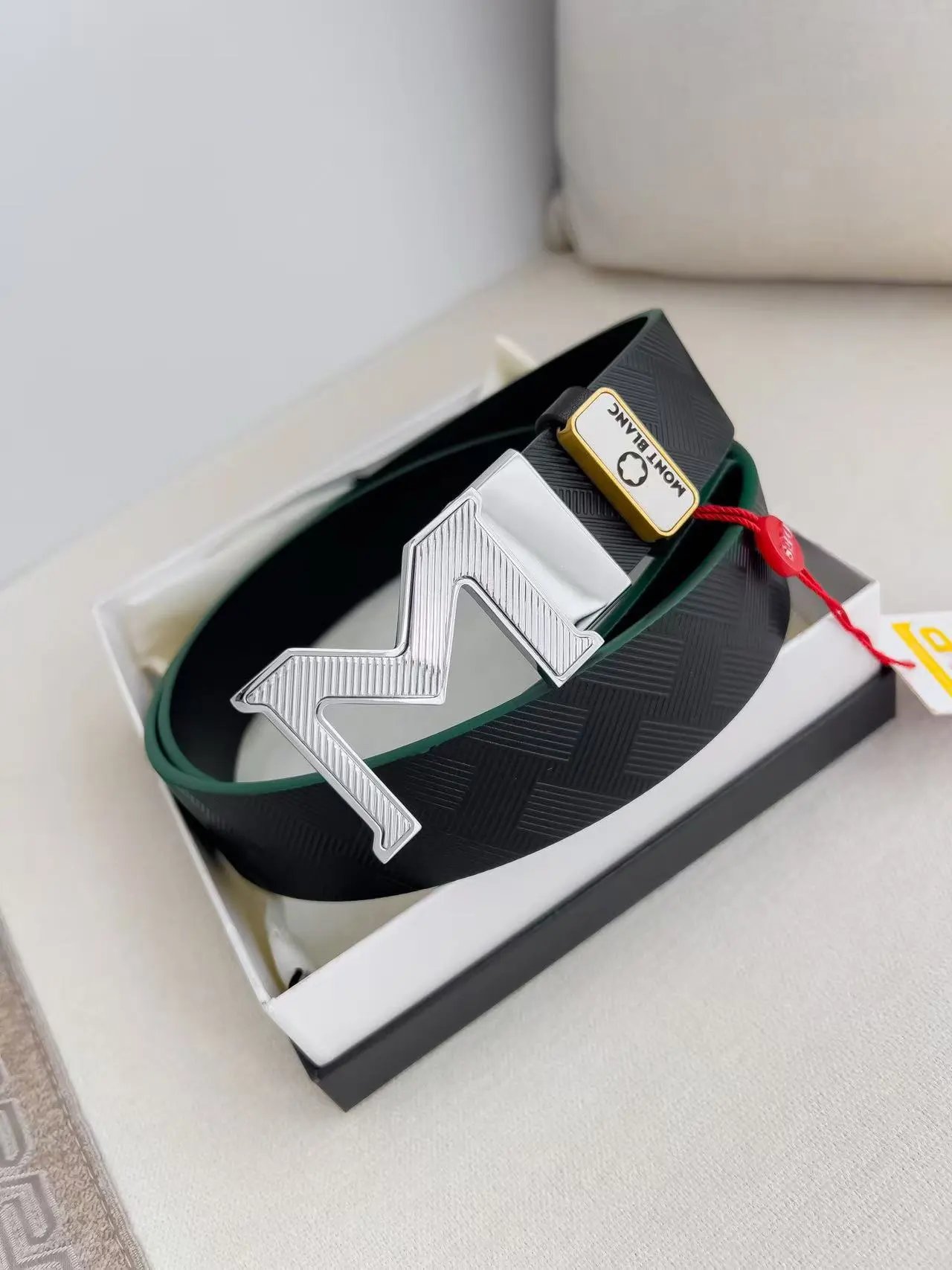  Louis Vuitton Gucci....Belt