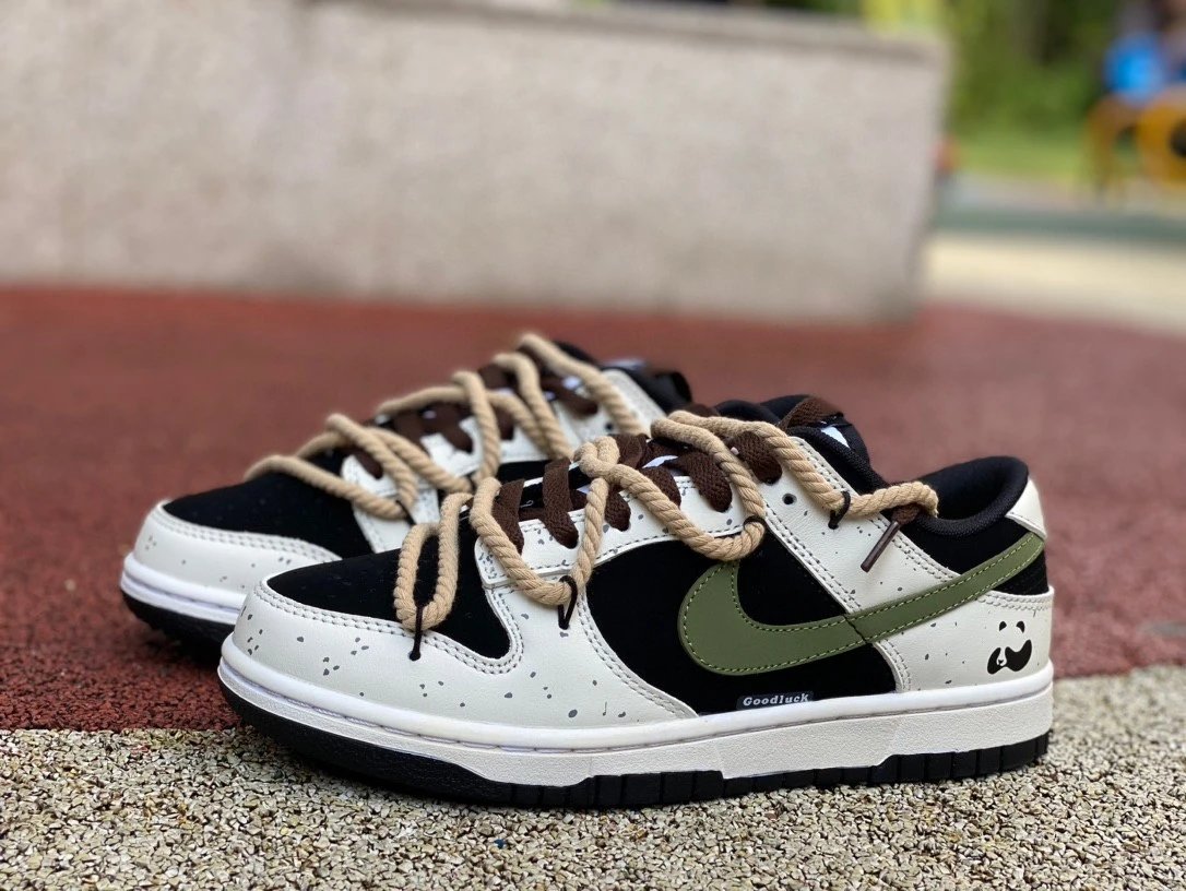 Nike SB Dunk Low