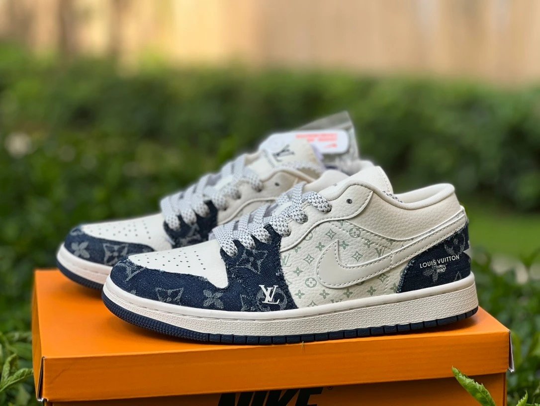 Jordan 1 Low