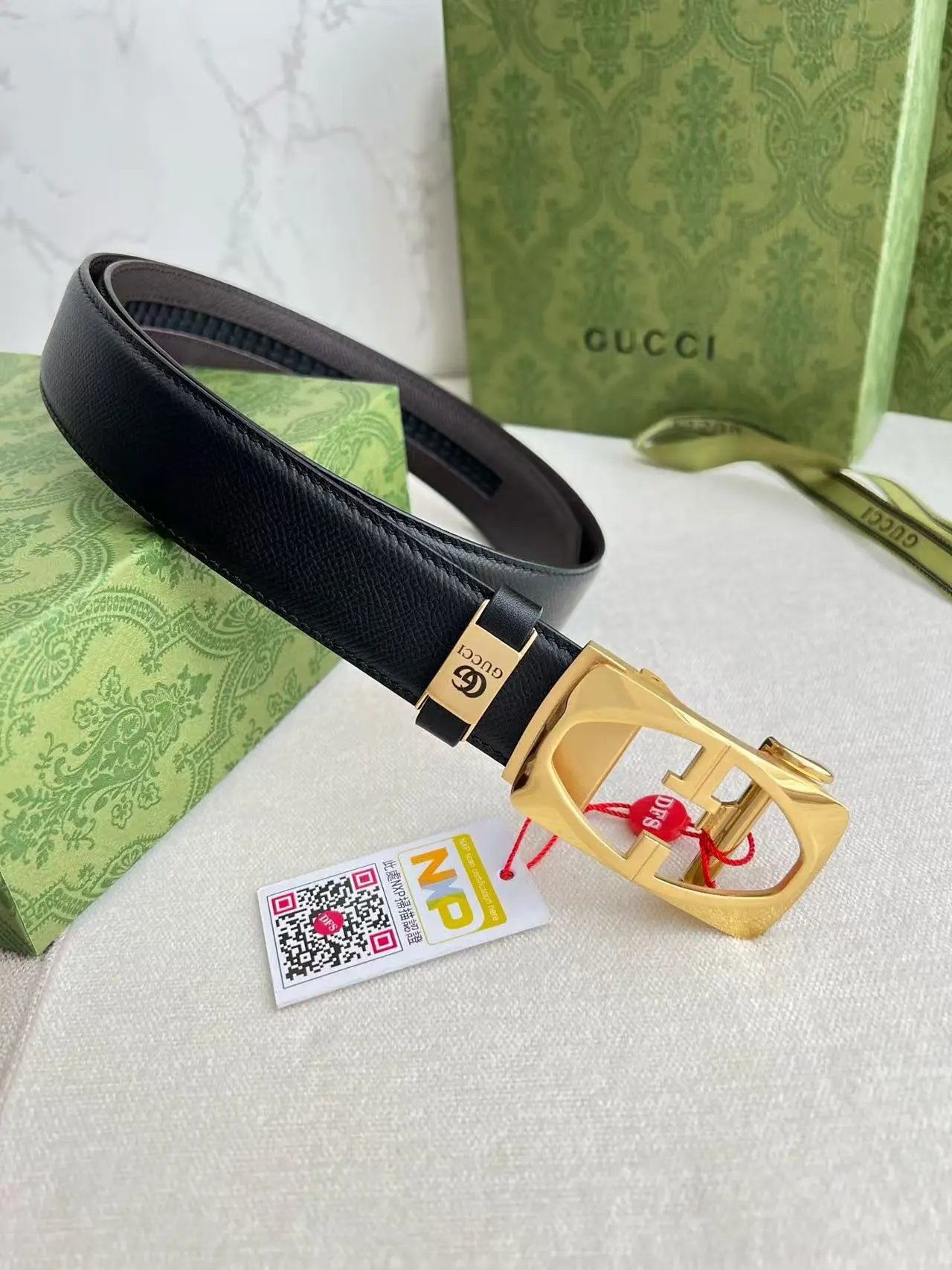  Louis Vuitton Gucci...Belt