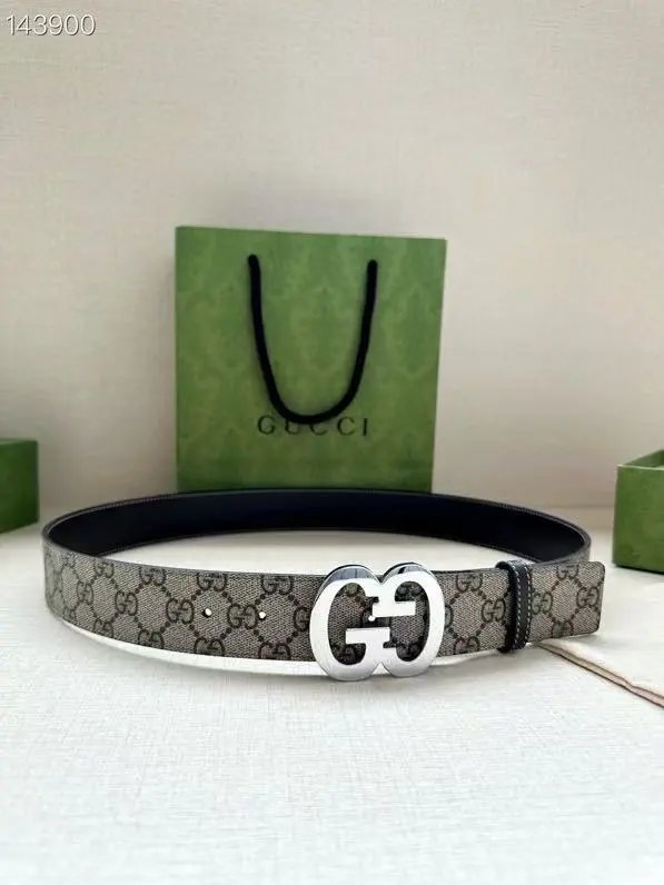  Louis Vuitton Gucci...Belt