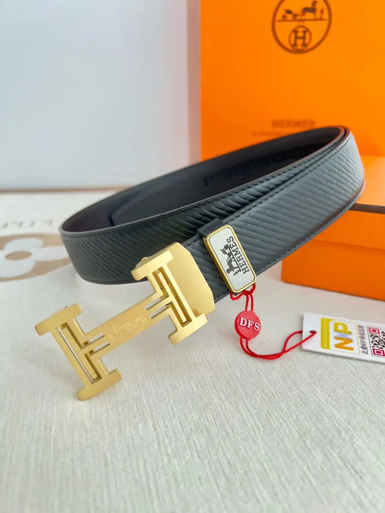  Louis Vuitton Gucci...Belt