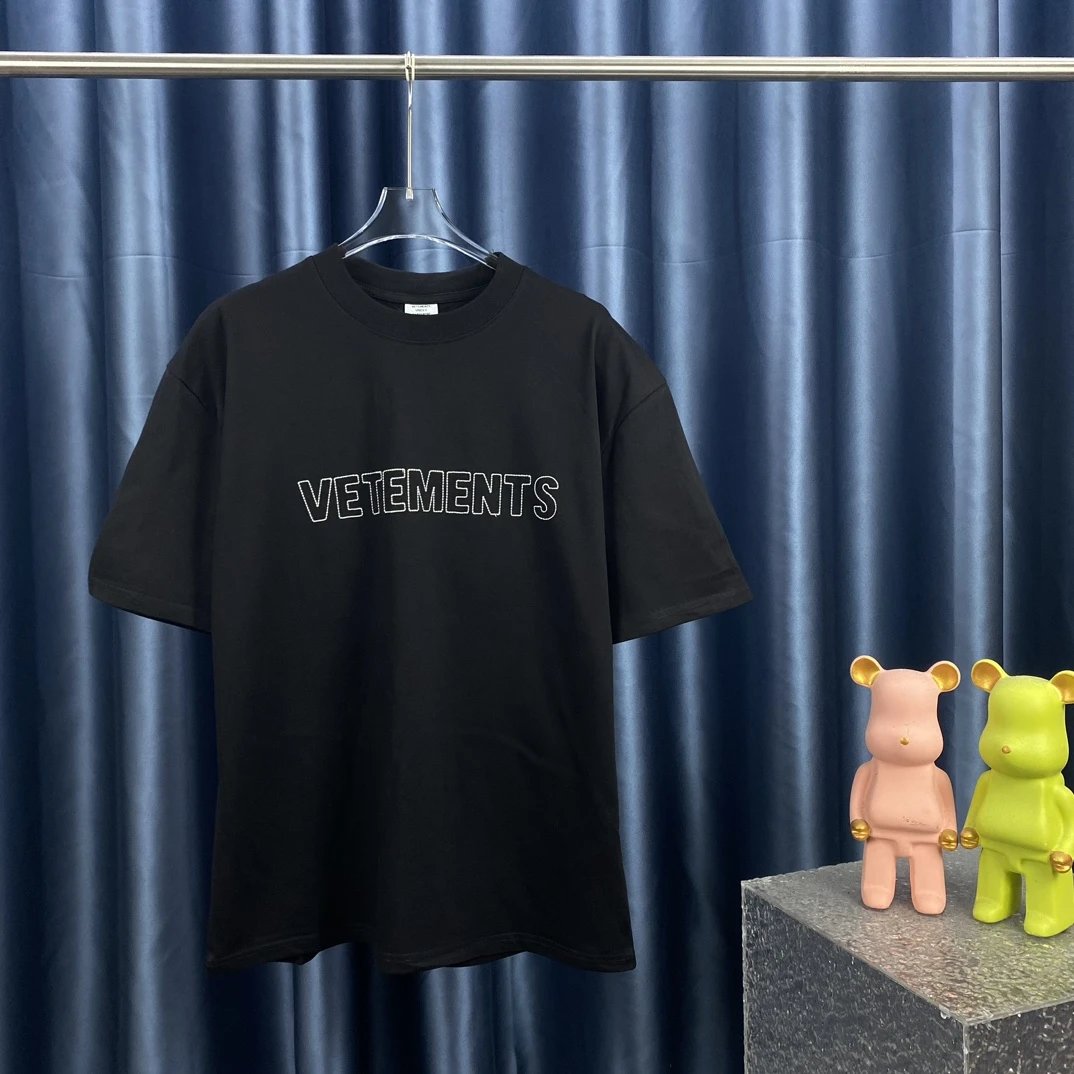Vetements T-Shirts