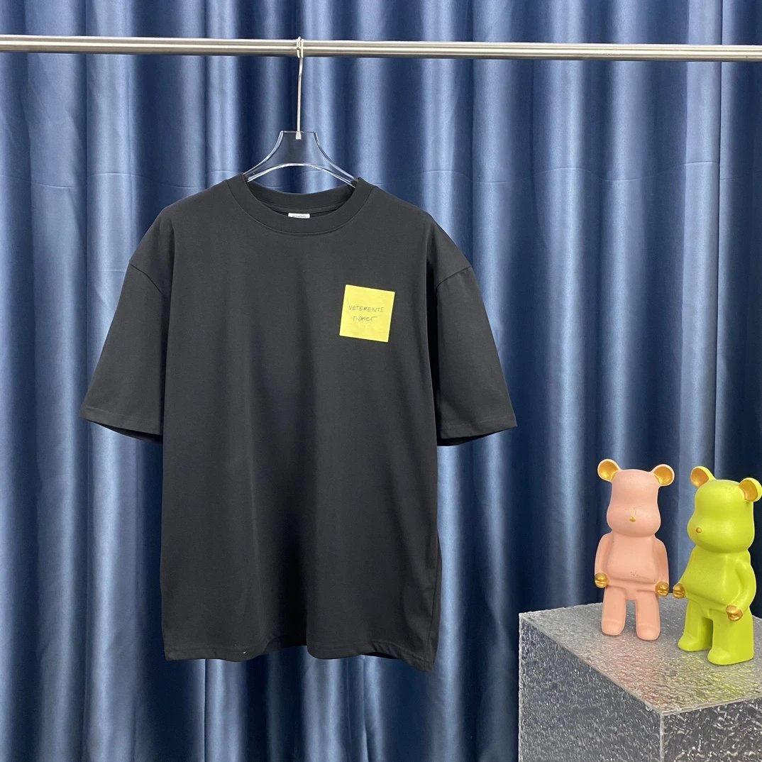 Vetements T-Shirts