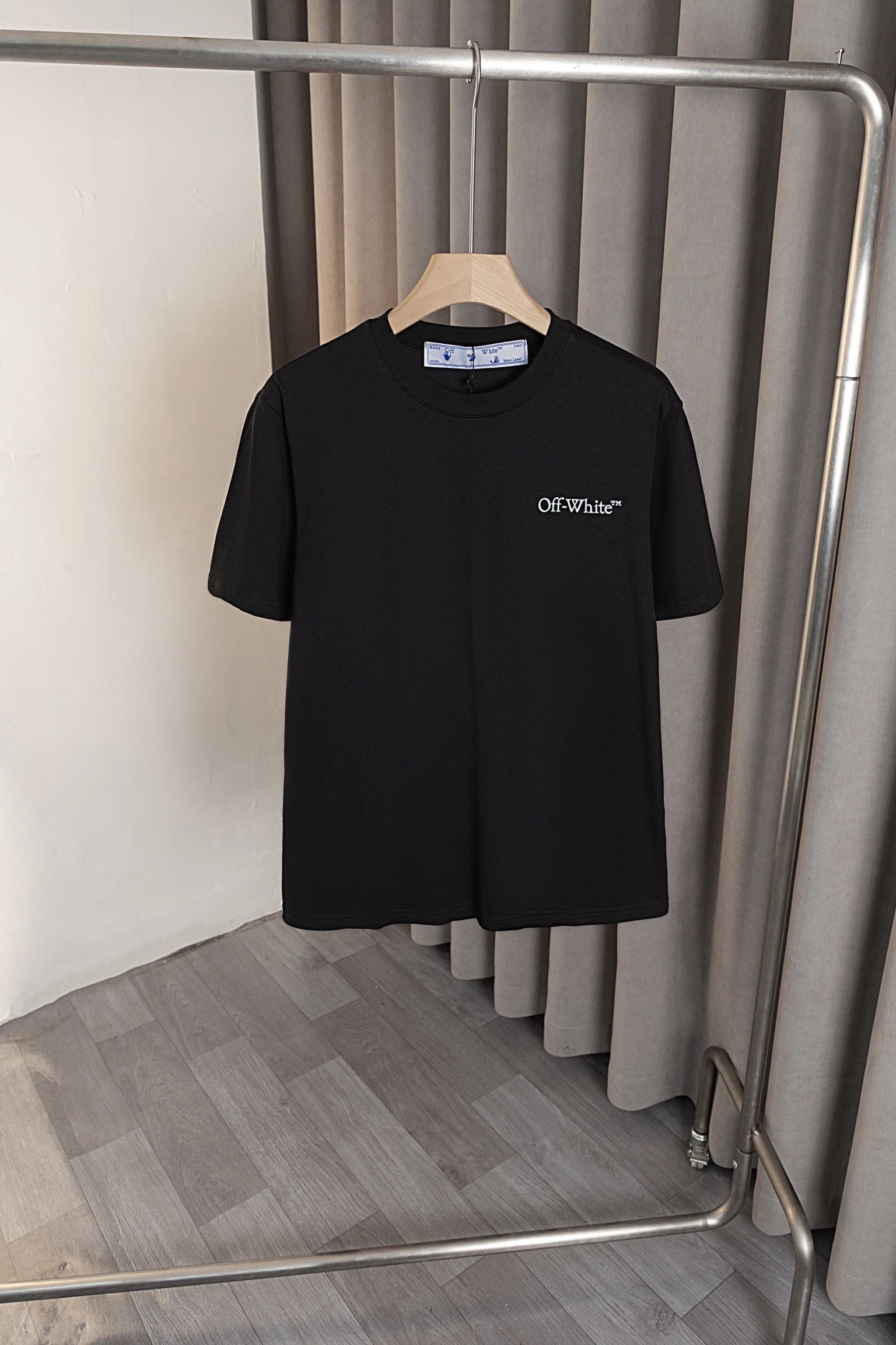  Off-White T-Shirts