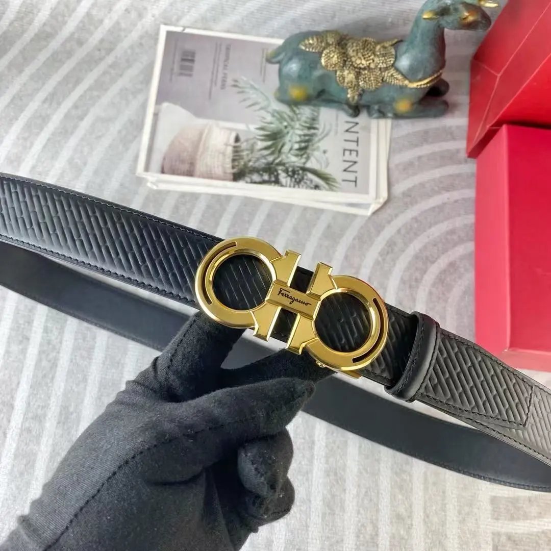 Fendi  Louis Vuitton...Belt