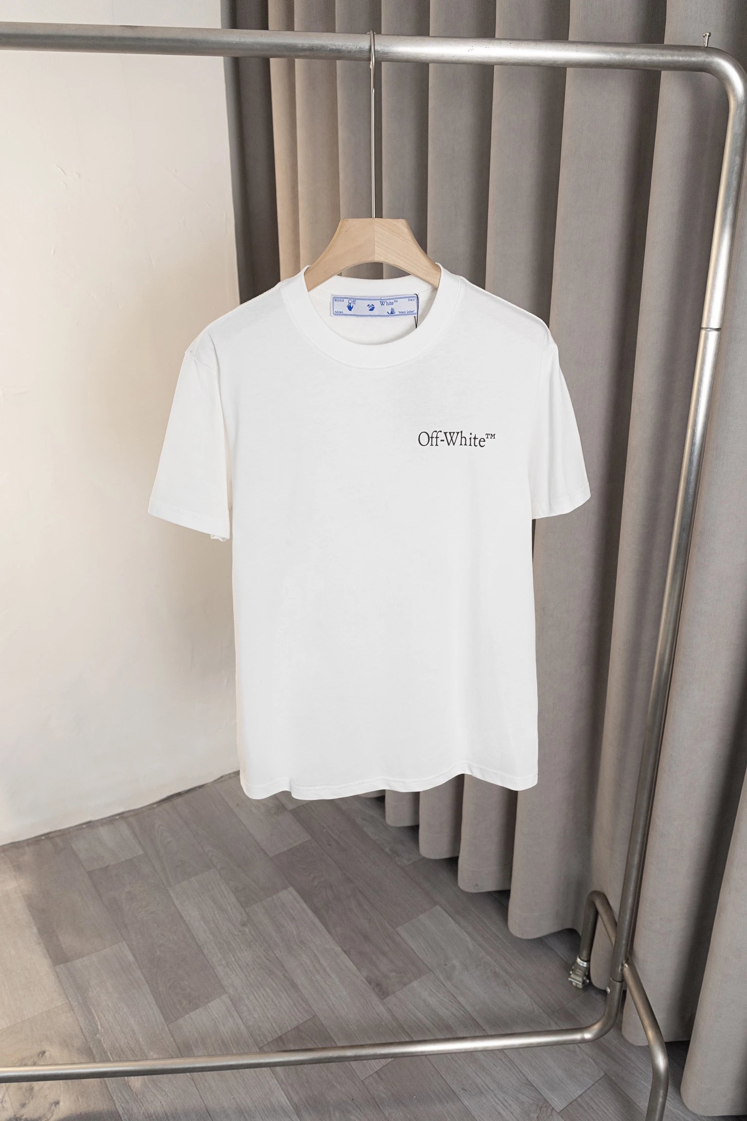  Off-White T-Shirts