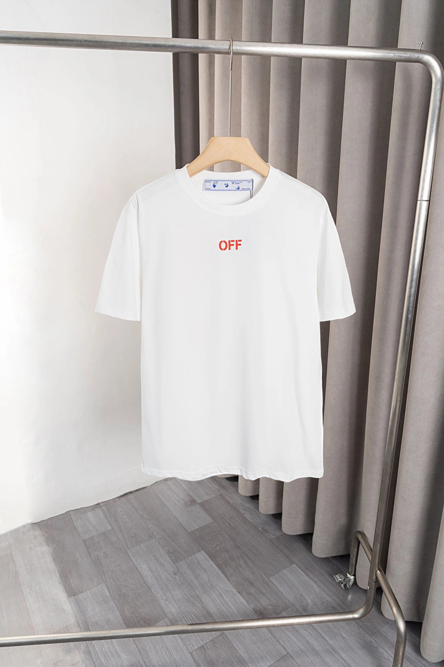  Off-White T-Shirts