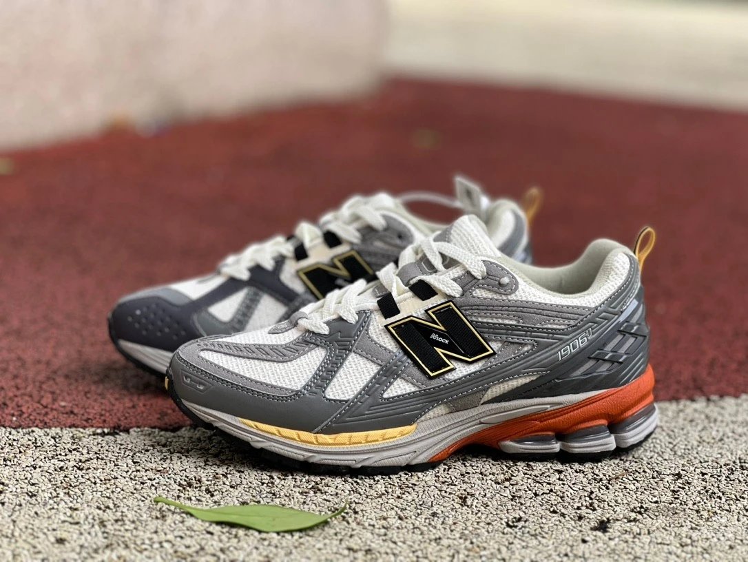 New Balance 1906A