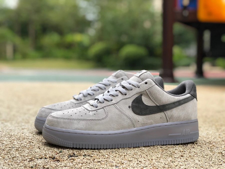 Nike Air Force 1 Low