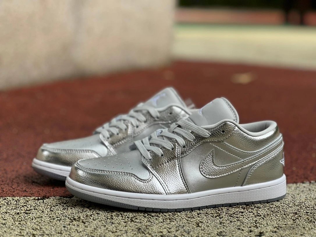 Jordan 1 Low