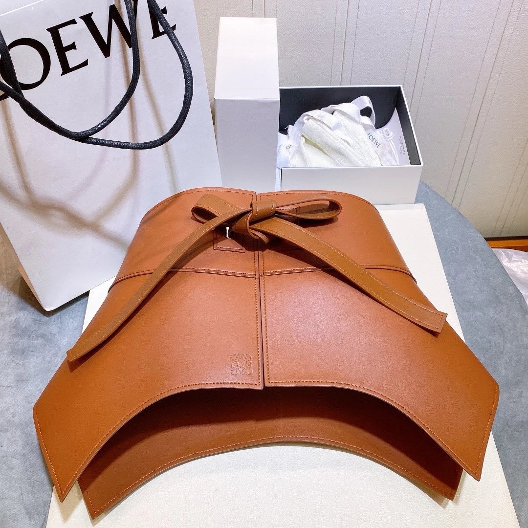 Loewe Belt