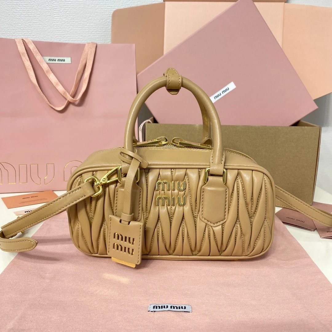 休闲包包（24）