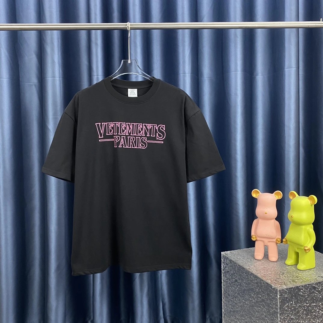 Vetements T-Shirts