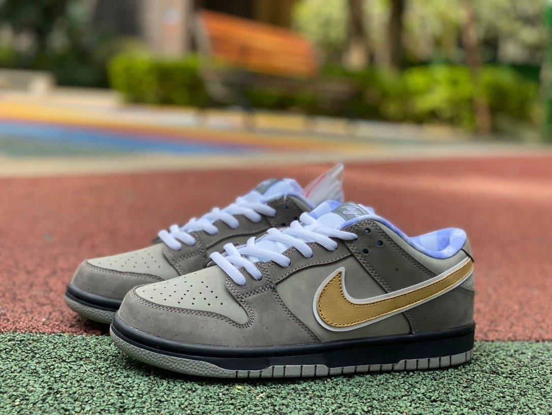 Nike SB Dunk Low